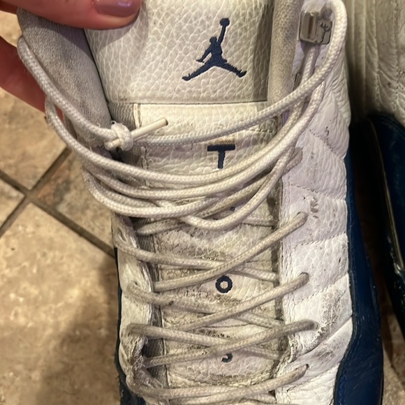 Men jordans 12 - Picture 7 of 7